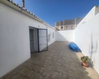 Resale - Ground floor house - Los Alcázares