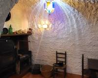 Revente - MAISON CAVE - Fortuna